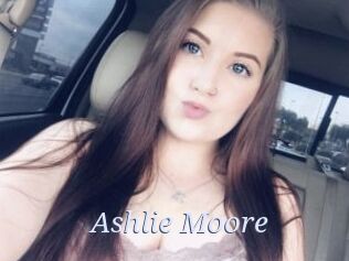 Ashlie_Moore