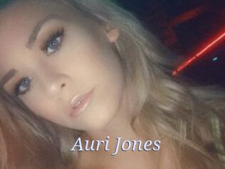 Auri_Jones