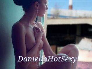 DaniellaHotSexy