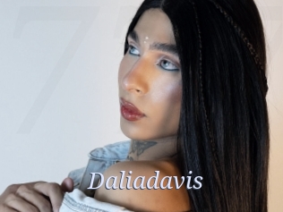 Daliadavis