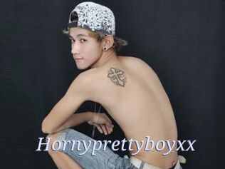 Hornyprettyboyxx