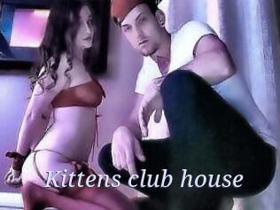 Kittens_club_house