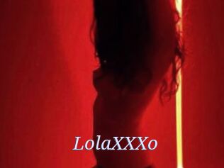 LolaXXXo