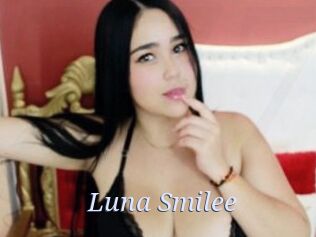 Luna_Smilee