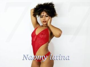 Naomy_latina