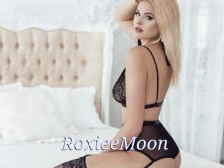 RoxieeMoon