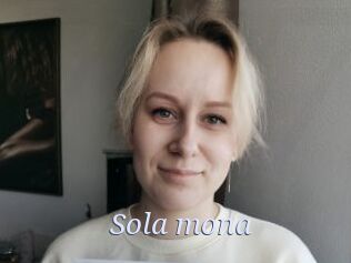 Sola_mona