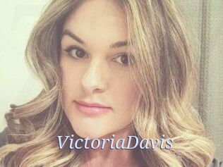 Victoria_Davis