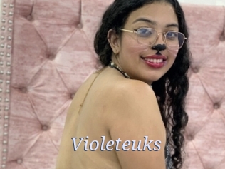 Violeteuks